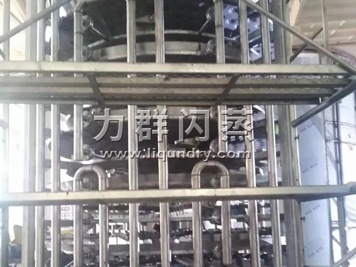 真空型鈦材盤式幹燥機管路連接
